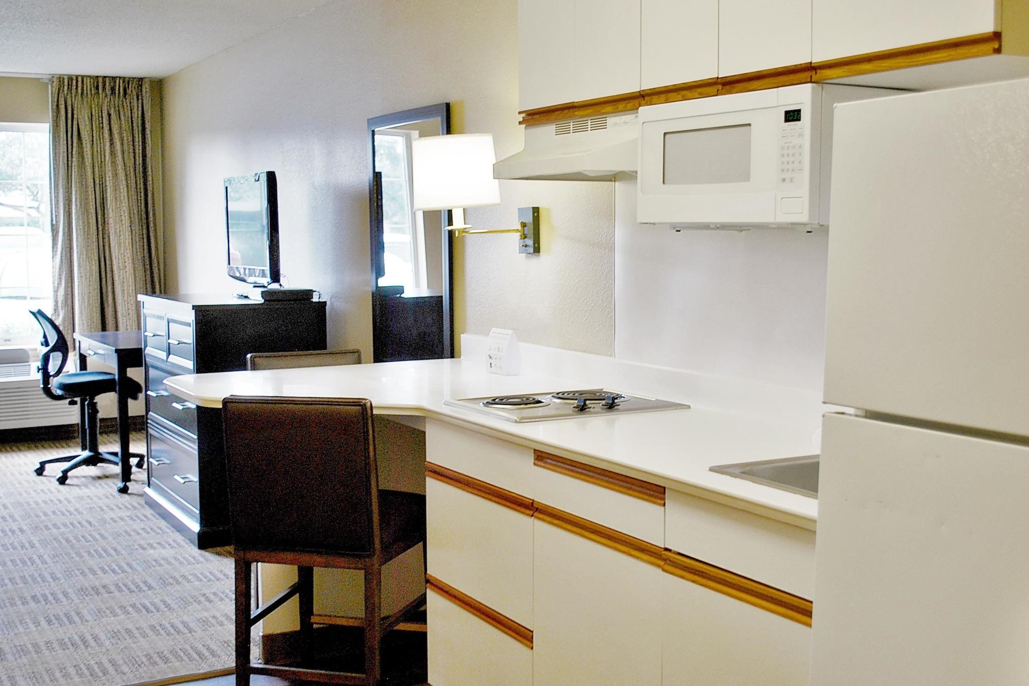 Extended Stay America Suites - Houston - Galleria - Uptown Экстерьер фото
