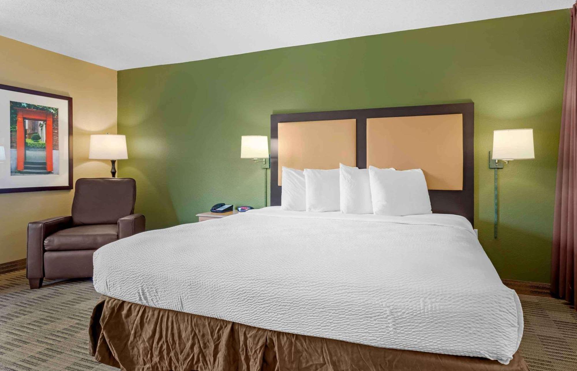 Extended Stay America Suites - Houston - Galleria - Uptown Экстерьер фото