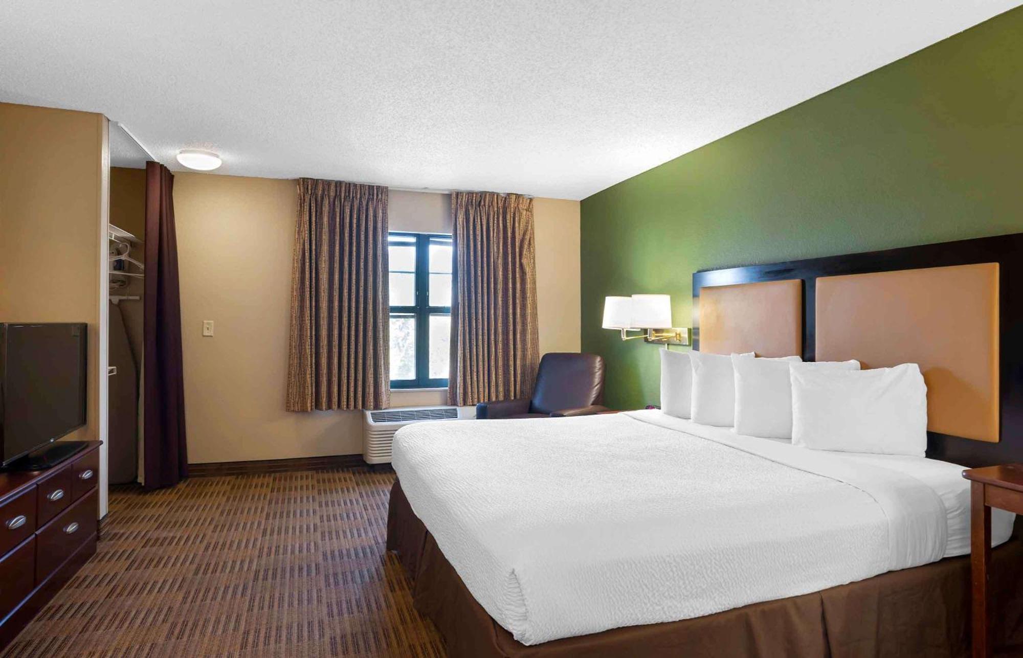 Extended Stay America Suites - Houston - Galleria - Uptown Экстерьер фото