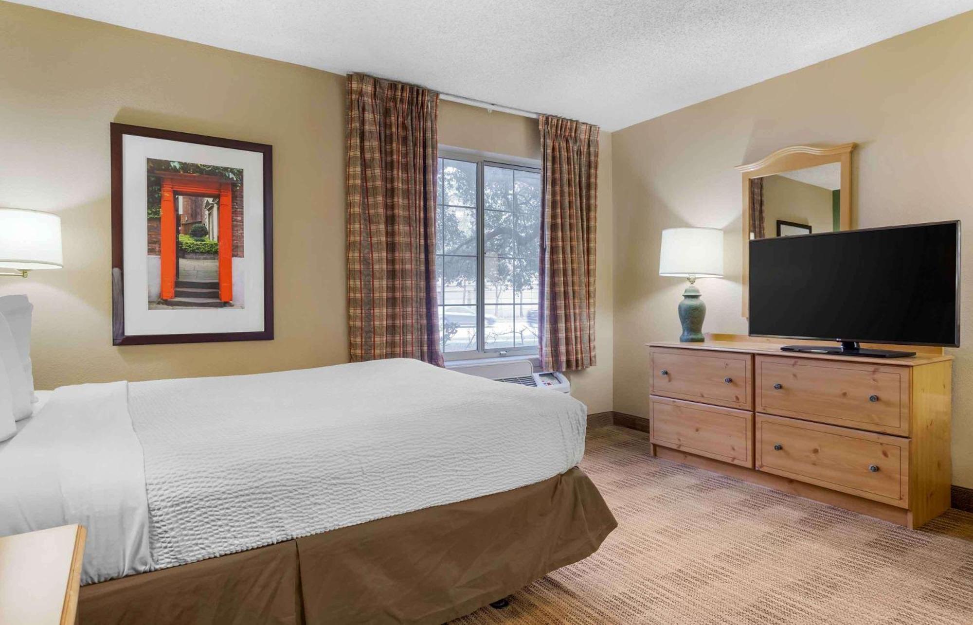 Extended Stay America Suites - Houston - Galleria - Uptown Экстерьер фото